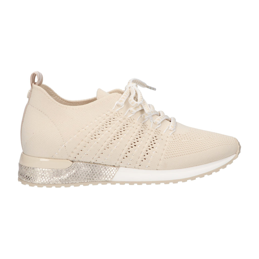 Laced up knitted sneaker