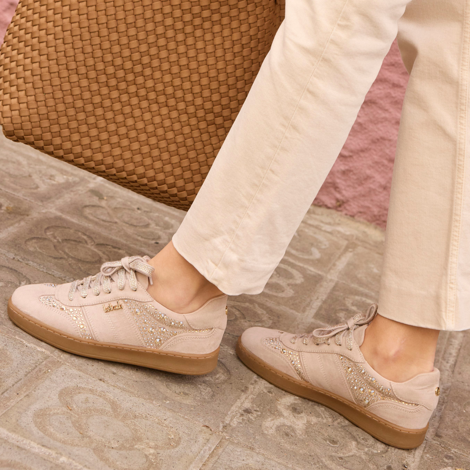 Sneaker met steentjes beige textiel