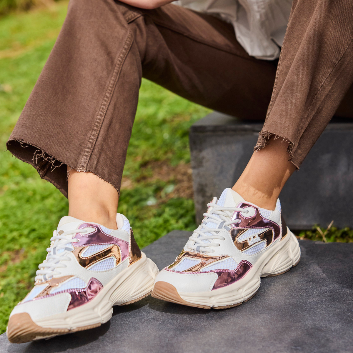 Sneaker wit roze textiel