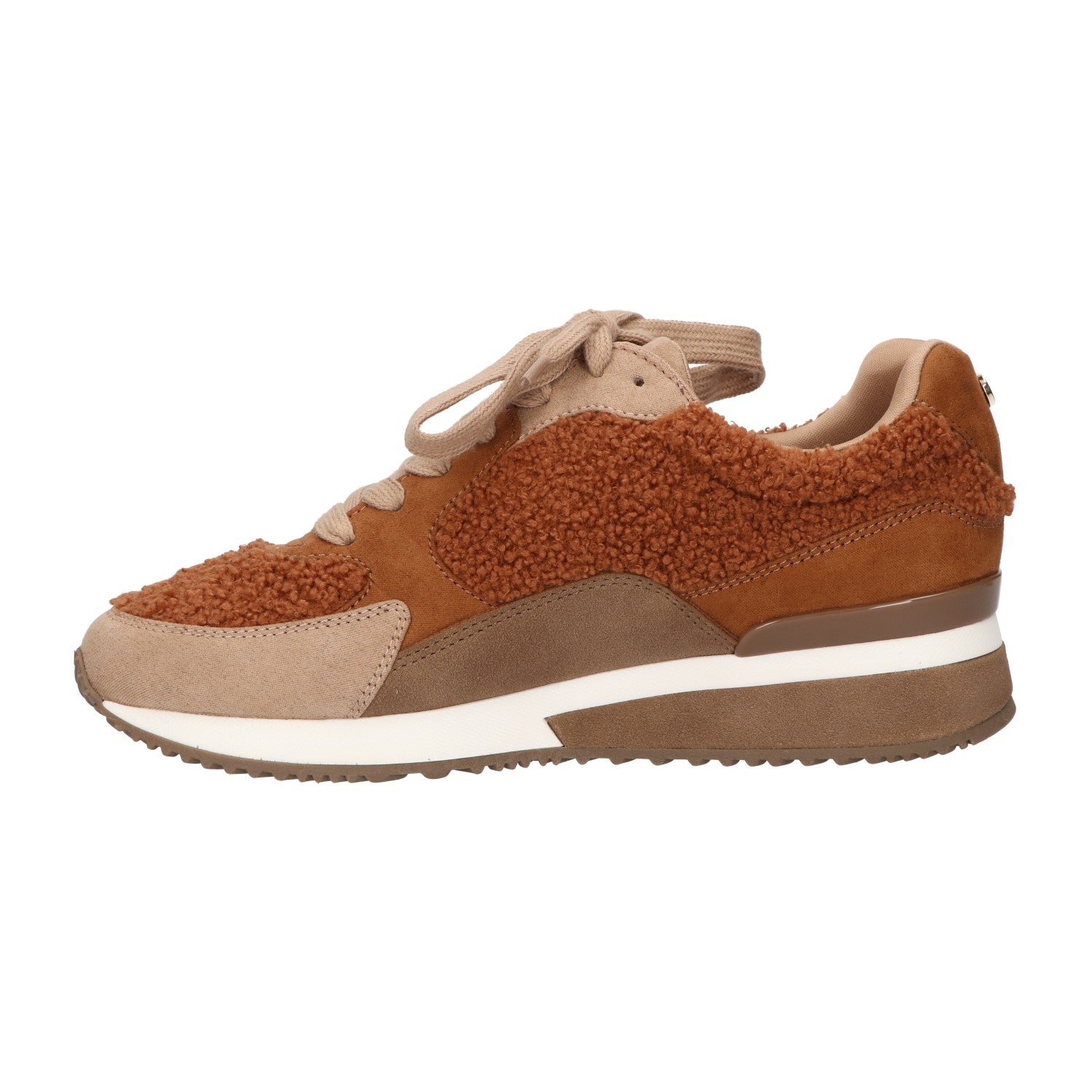 Sand/taupe winter sneaker voor dames met teddy- en microafwerking, memory foam voetbed en vetersluiting van La Strada.