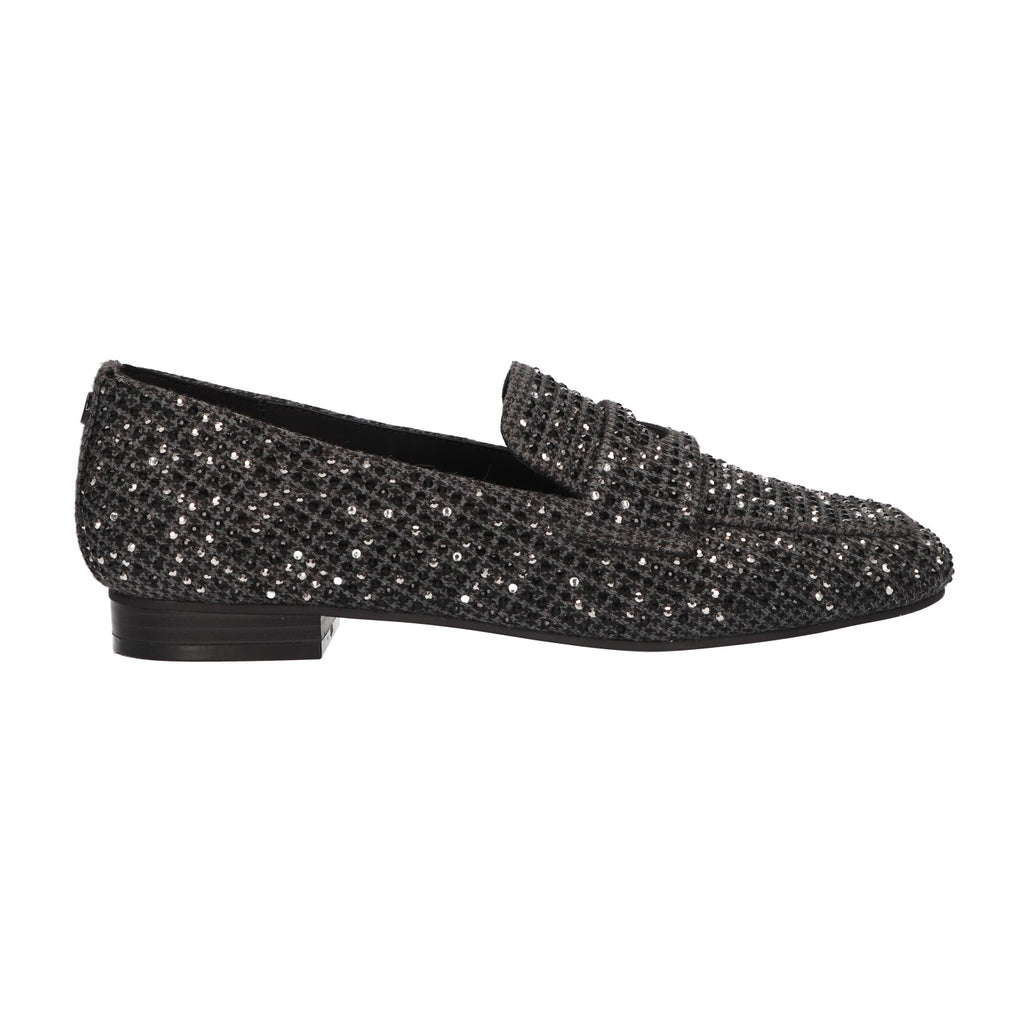 Zwarte dames loafer met glinsterende steentjes, textielen bovenwerk en memory foam voetbed van La Strada.