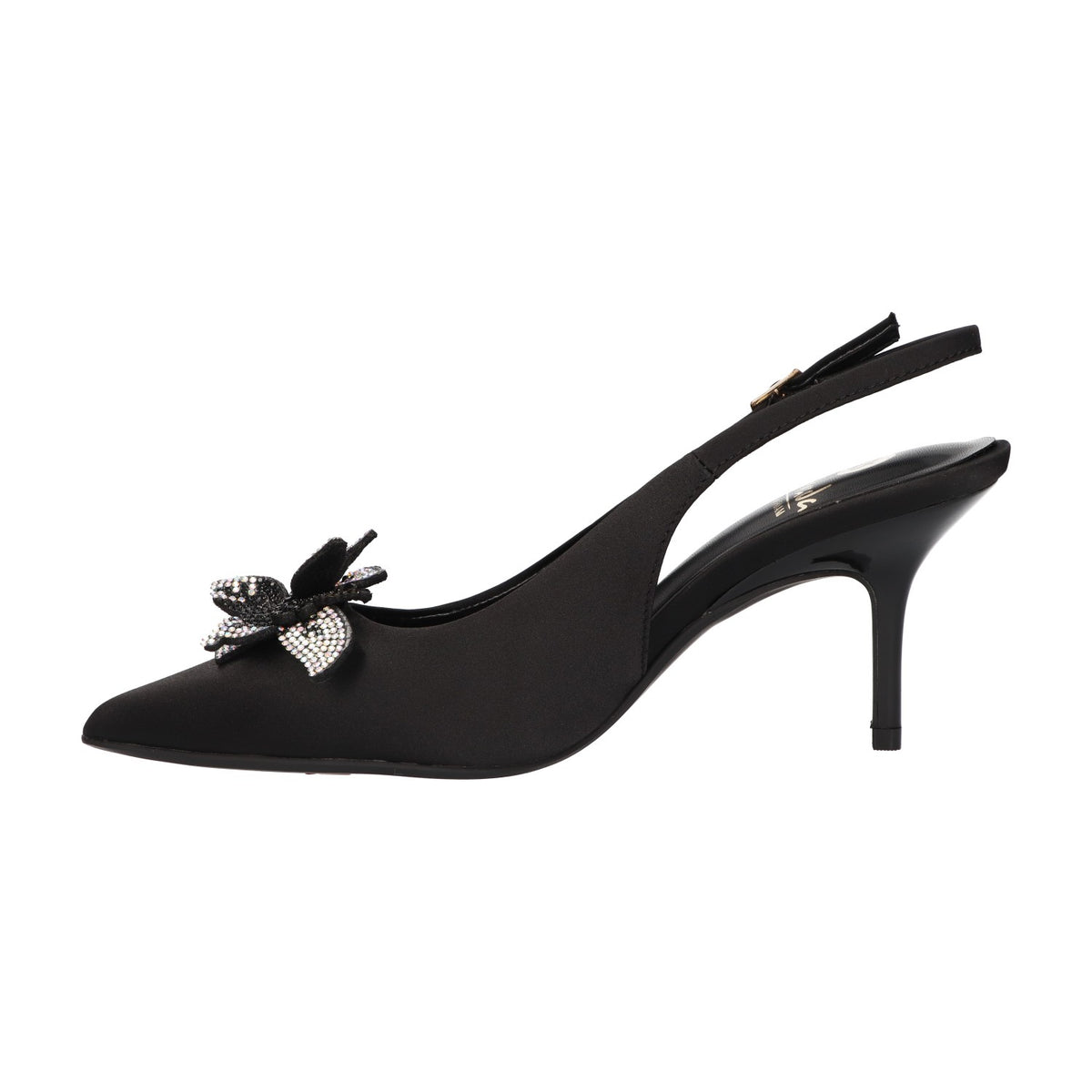 Slingback pump